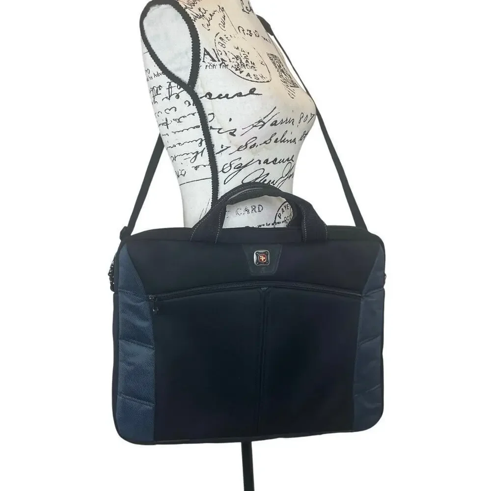 SWISSGEAR WENGER SHERPA LAPTOP‎ BAG 17’ PADDED ADJUSTABLE STRAP VERSATILE
